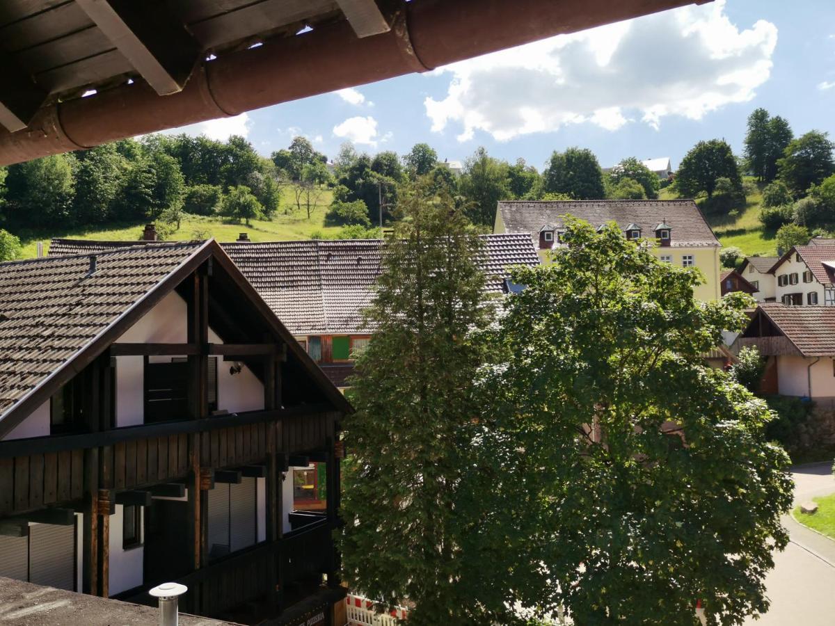 Hotel Gruener Baum - Hotel Im Murgtal, Schwarzwald Weisenbach Εξωτερικό φωτογραφία