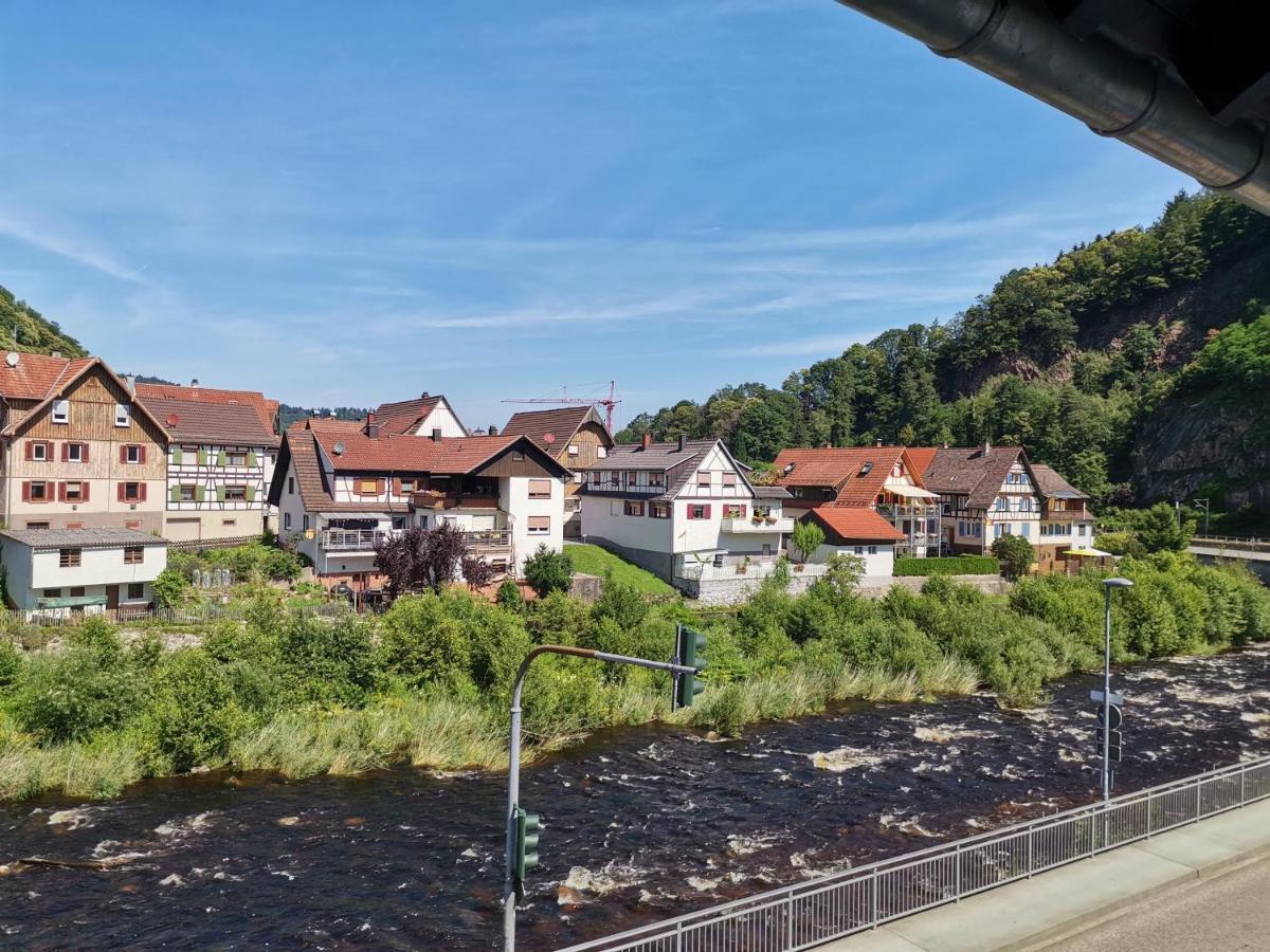 Hotel Gruener Baum - Hotel Im Murgtal, Schwarzwald Weisenbach Εξωτερικό φωτογραφία